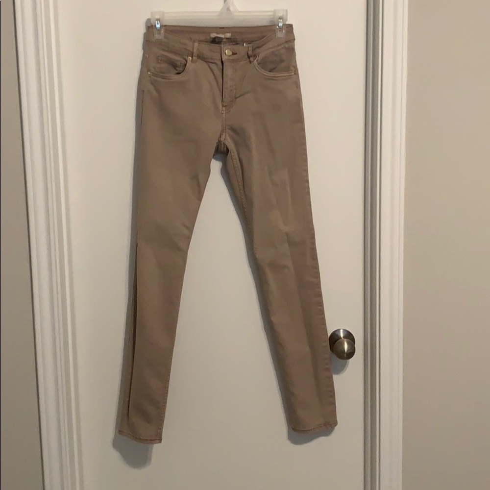 H&M Pink skinny Jeans, fits like a 2/4